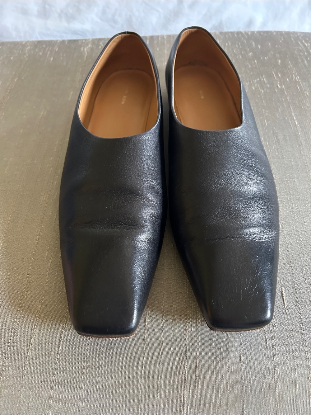 The Row Black Leather Square-Toe Slip-On Flats Size 38 7 - Picture 4 of 9